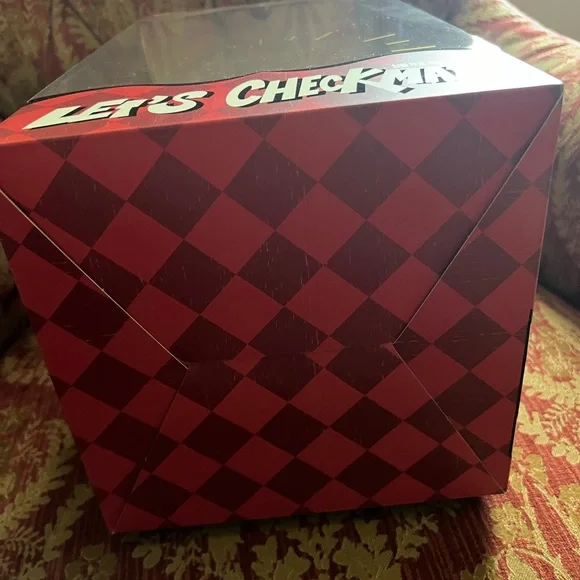 Pop Mart Labubu THE MONSTERS Let's Checkmate Series Vinyl Plush Doll - Picture 8 of 8